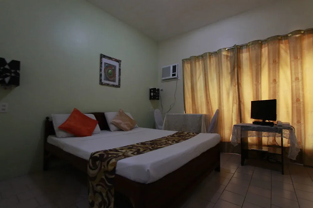 Oyo 200 Ponce Suites Art Hotel Davao