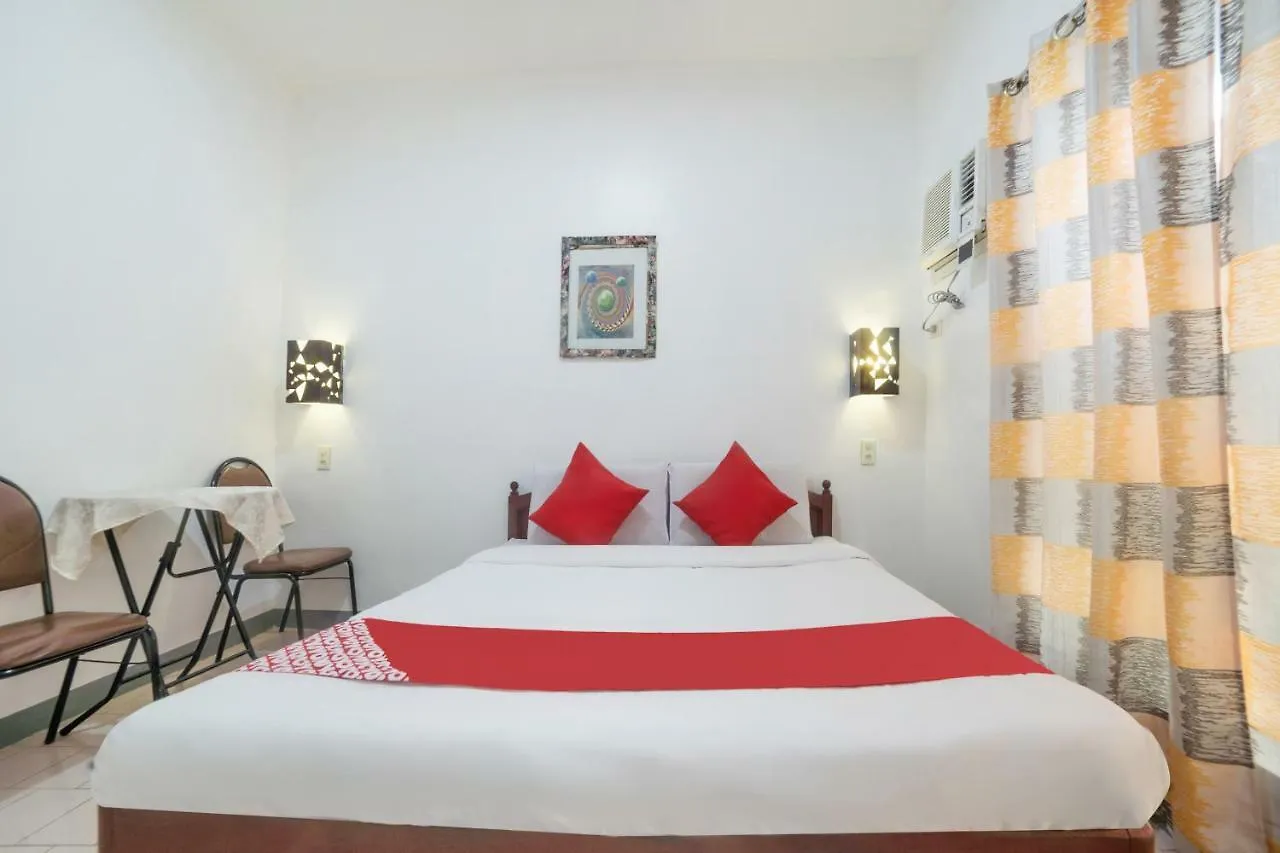 Oyo 200 Ponce Suites Art Hotel Davao 2*,  Philippines