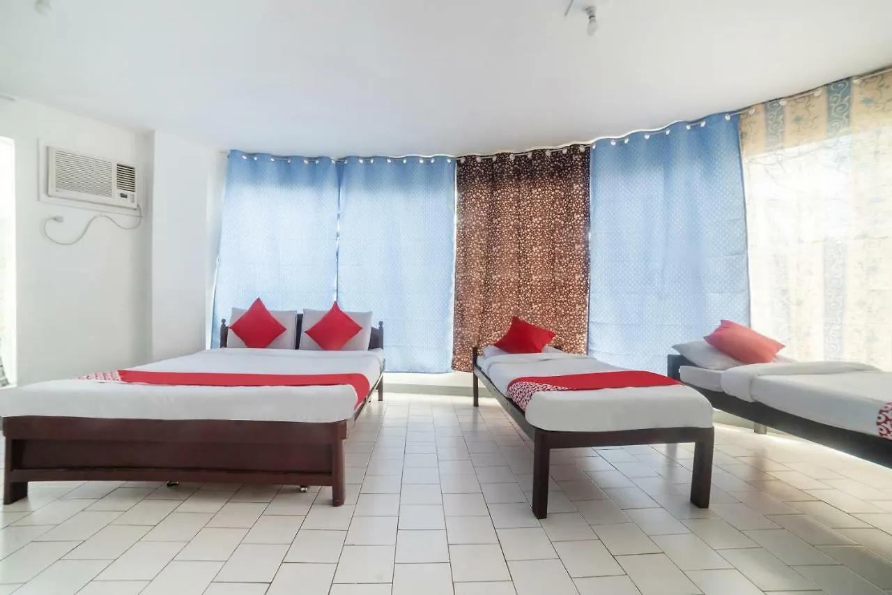 **  Oyo 200 Ponce Suites Art Hotel Davao Philippines