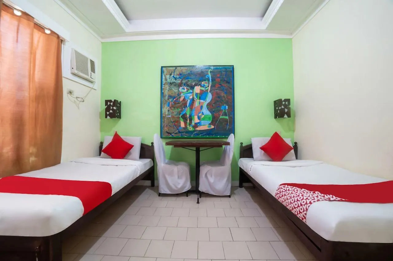 Oyo 200 Ponce Suites Art Hotel Davao